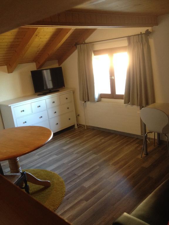 Tartegnin Domaine Viticole Bed & Breakfast エクステリア 写真